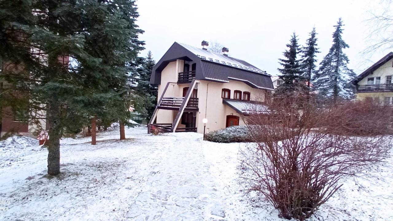 Konaciste Zlatibor Aparthotel Buitenkant foto