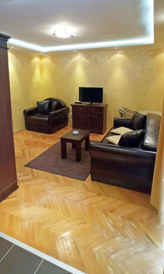 Konaciste Zlatibor Aparthotel Buitenkant foto